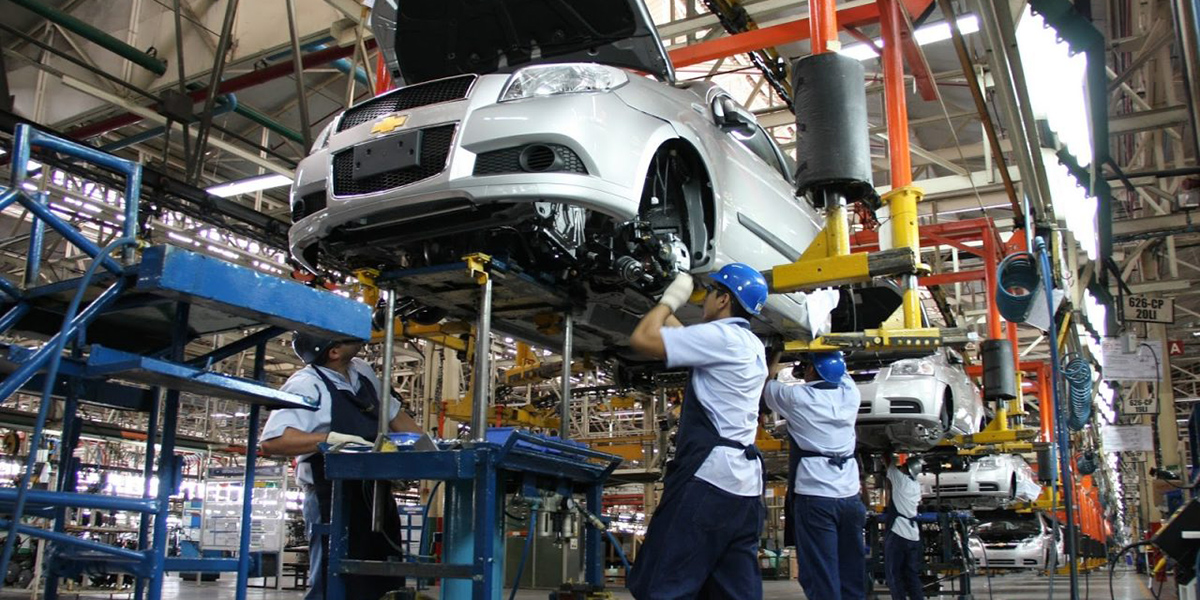empresa_automotriz_seguro